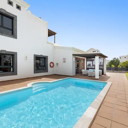 Zafiro 17 By Escape Playa Blanca (Lanzarote)